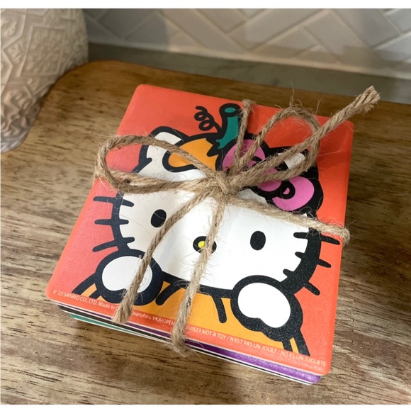 Hello Kitty Halloween Coasters 🎃 - Picture 5 of 5